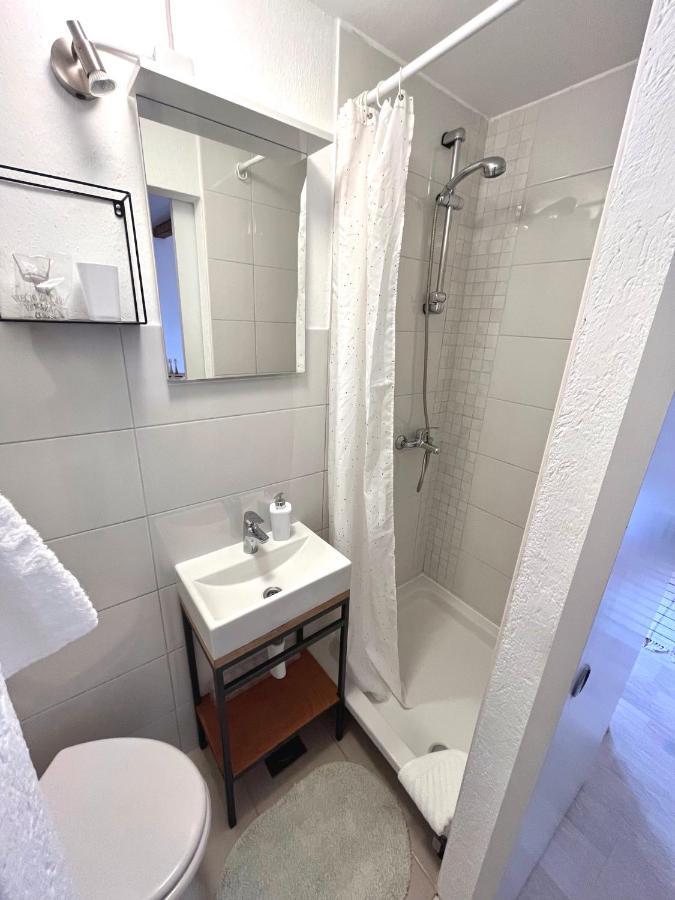 Val Comeza Hotel Komiža Buitenkant foto